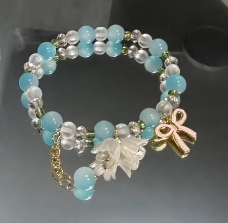 Armband bell orchid.