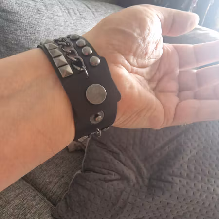 Armband punk svart