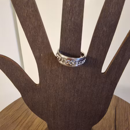 Ring roterbar silverfärg