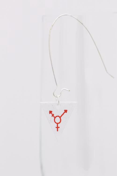 Trans, örhänge