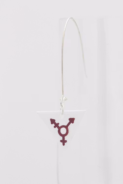 Trans, örhänge