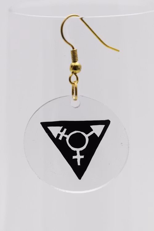Trans, örhänge