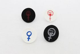 Feminist, örstickare