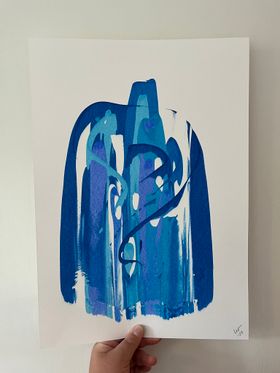23