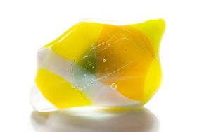 Ring av handgjort glas