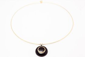 Svarta och guldiga knappar, halsband