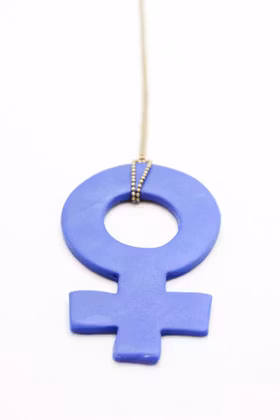 Feminist, stort hänge på kedja