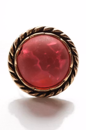 Röd och guldig knapp, ring