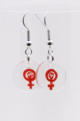 Röda örhängen, feminist