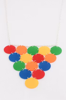 Mångfärgad triangel, halsband