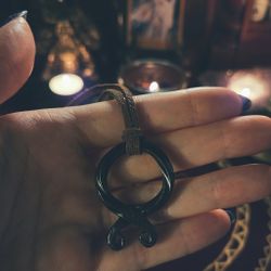 Halsband Trollkors i Järn