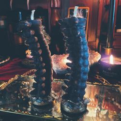 Columna Vertebralis Ritual Candle