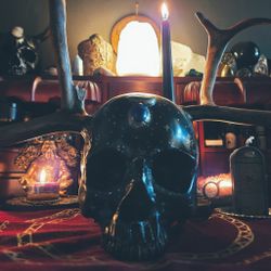 Mystic Skalle med Äkta Horn