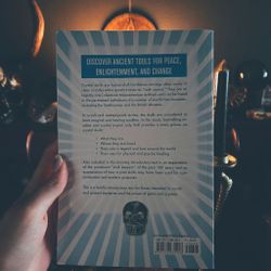 Bok "Crystal Skulls"
