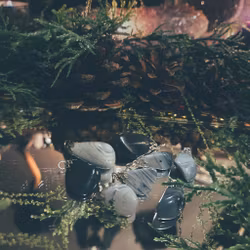 Hänge i Bergslagssten (Swedish Blue)