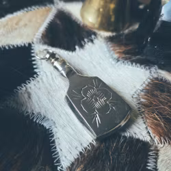 Vintage Parfymflaska i Metall