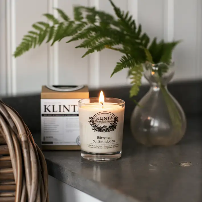 Rav & Tonkabønne, Duftlys & Massagelys 18t, Klinta