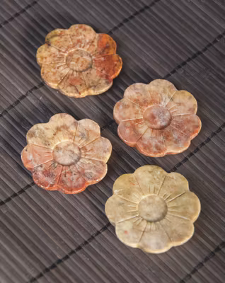 Blomma, røgelseholder, Täljsten