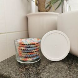 Glasburk med lock för scrubbies