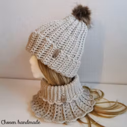 Matchande set, Valentine Halskrage & Love Mössa