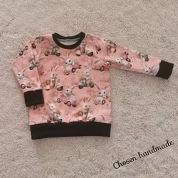 Muddtröja, Kaniner på väg