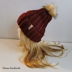 Love Mössa, Vinröd