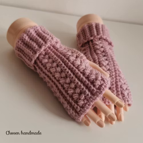 Malva Torgvantar, Gammelrosa