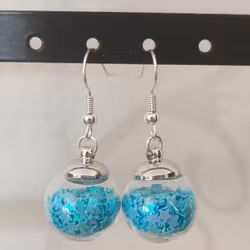 Örhängen glasglob med ljusblått stjärnglitter