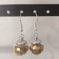 Örhängen glasglob med guld stjärnglitter