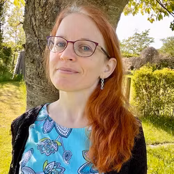 Örhängen med kedja