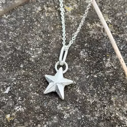 "Asteria" hängande stjärna