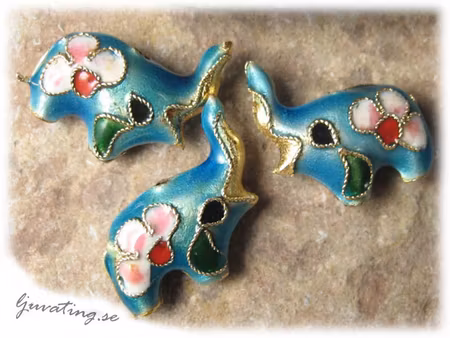 Cloisonne pärla blå elefant ca 18x18 mm