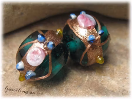 Wedding Cake Aqua grön rund pärla ca 16x12 mm