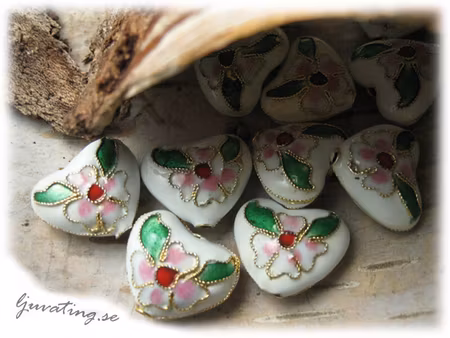 Pärla Cloisonne vitt hjärta ca 17x14 mm