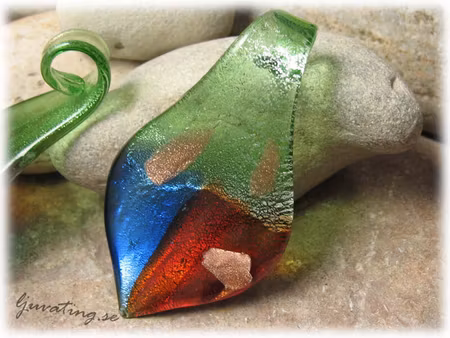 Lampwork glashänge trefärgat med guld