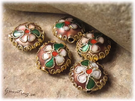 Storpack Cloisonne 20 st brun puff ca 11 mm