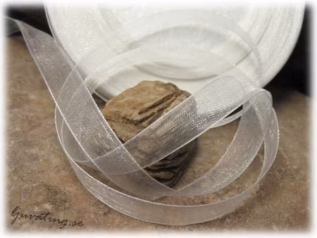 Organzaband vitt ca 10 mm brett