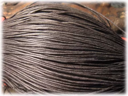 Tvinnad vaxad brun bomull ca 1 mm tjock