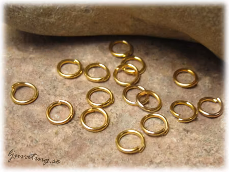 Bindringar guldfärgade 50-pack ca 5 mm