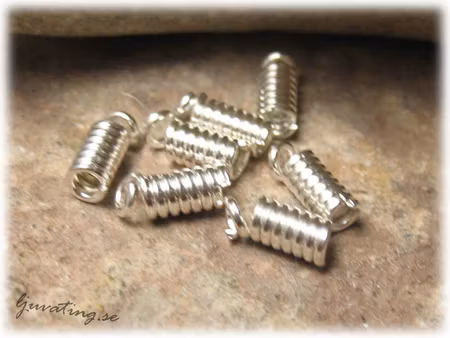 Silverfärgade runda avslut 10-Pack ca 8x3 mm