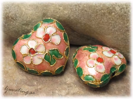 Cloisonne stort bulligt hjärta basfärg rosa ca22x20mm