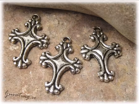 Berlock/ hänge kors ca 22x15 mm