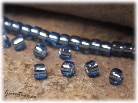 Matsuno blue silverlined 11/0