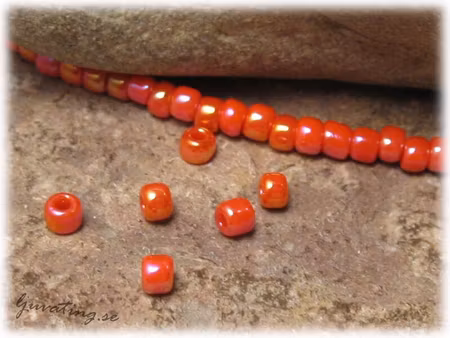 Matsuno orange opaque Rainbow 11/0