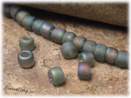 Matsuno purple green Frostad AB 8/0