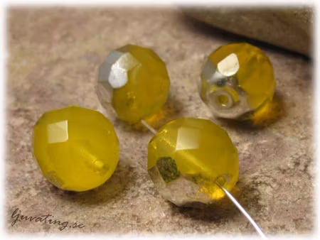 Facetterad limegul med silverfärg 4-pack ca 12 mm