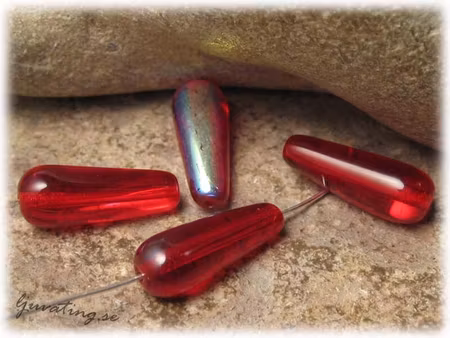 Droppe röd med AB lyster ca 16x6 mm