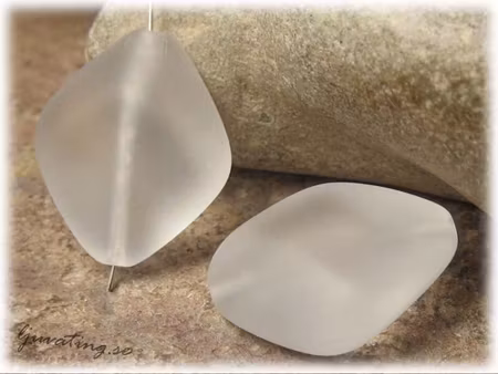 Matt frostad diamantformad ca 23x20 mm