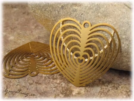 Hjärta guldpläterat ca 23x21 mm