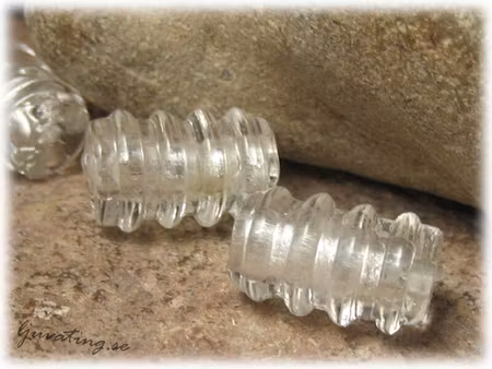 Vit skruv silverfoil ca 18x11mm